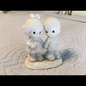 Precious Moments Figurine